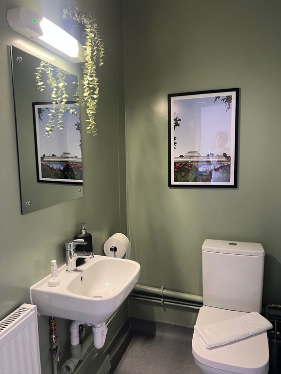 Property photo 3 of 4