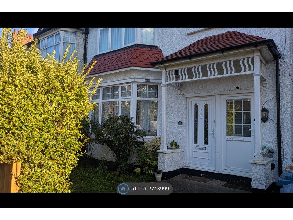 Property photo 1 of 14 Front Door And Garden