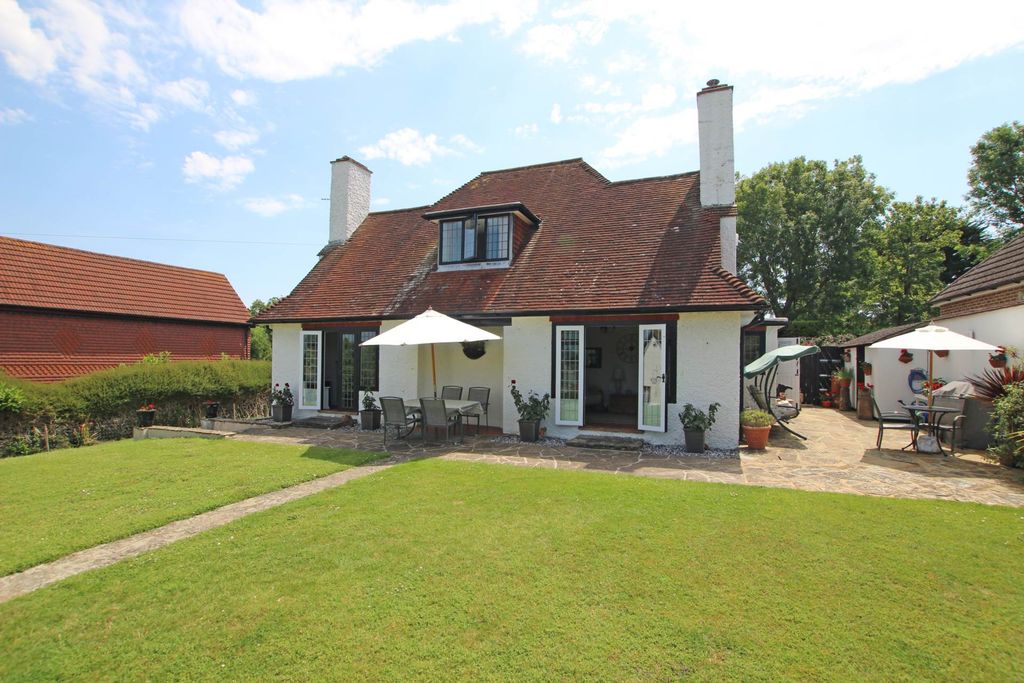 Property photo 1 of 35