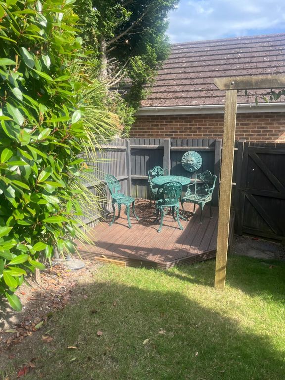 Property photo 1 of 13 88Dd02ee-1Cab-4322-A5Eb-8Ac88E2B4A94