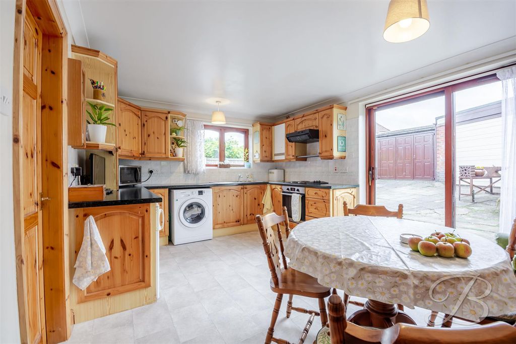 Property photo 3 of 25 Ccltd-40.Jpg