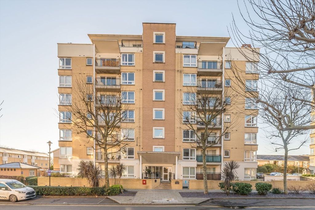 Property photo 1 of 1