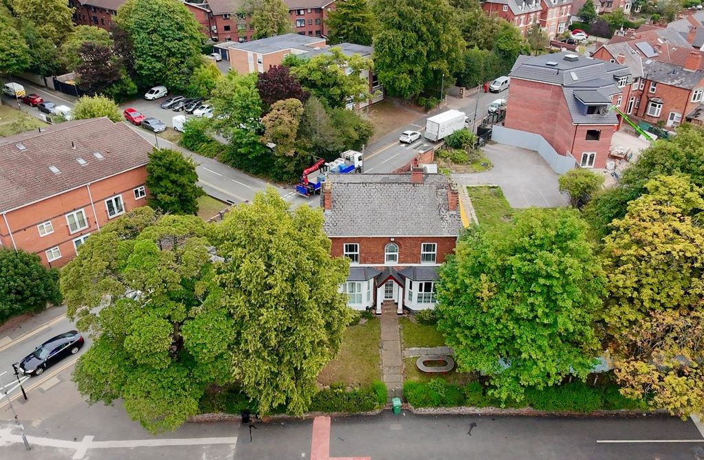 Property photo 1 of 44