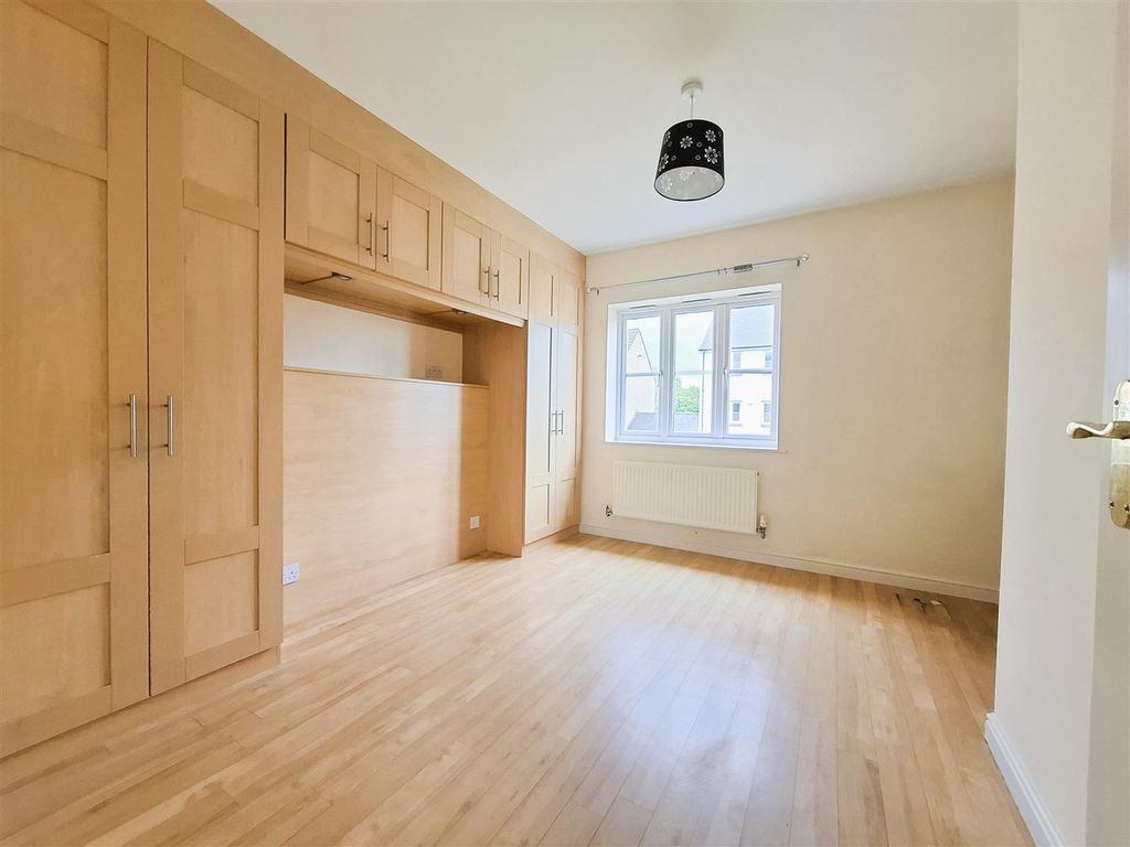 Property photo 3 of 13 11.Jpg