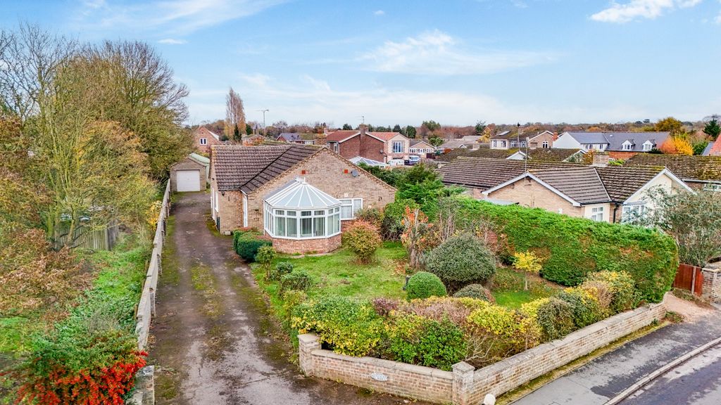 Property photo 1 of 23 4668001