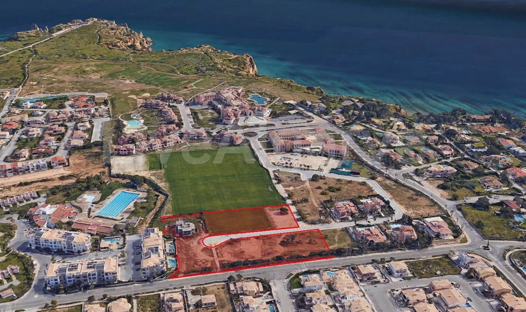 Property photo 1 of 9 New Development | Building Plots With T3 Villa Project At Cascade, Torraltinha For Sale – Lagos