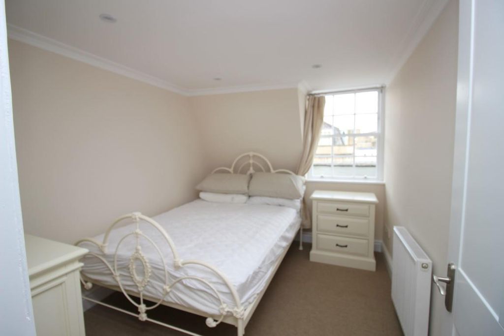 Additional image 7 of 3 bed maisonette to rentSt. James's Parade, Bath BA1