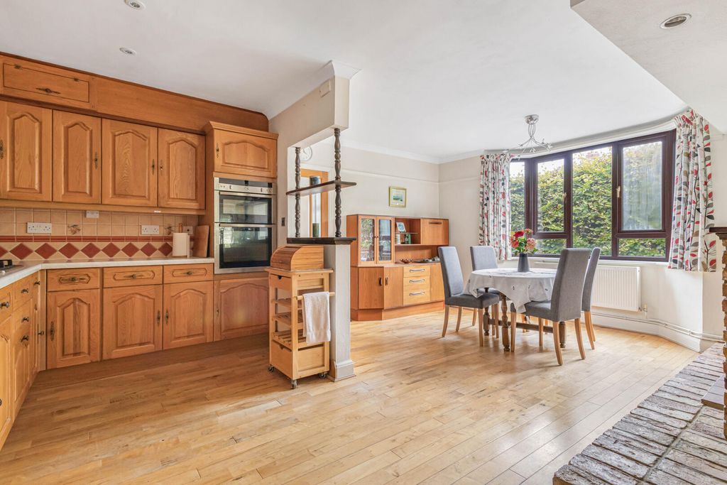 Property photo 3 of 27 24_66148-1.Jpg