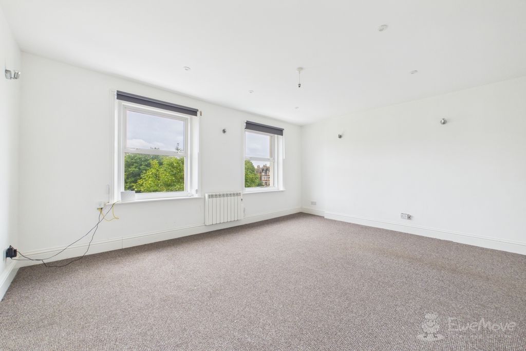 Property photo 3 of 10 Living Room
