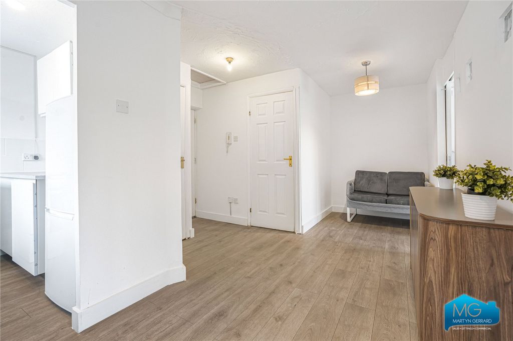 Property photo 2 of 13 Picture No. 05