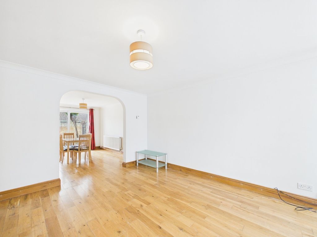 Property photo 2 of 16 Picture No. 05