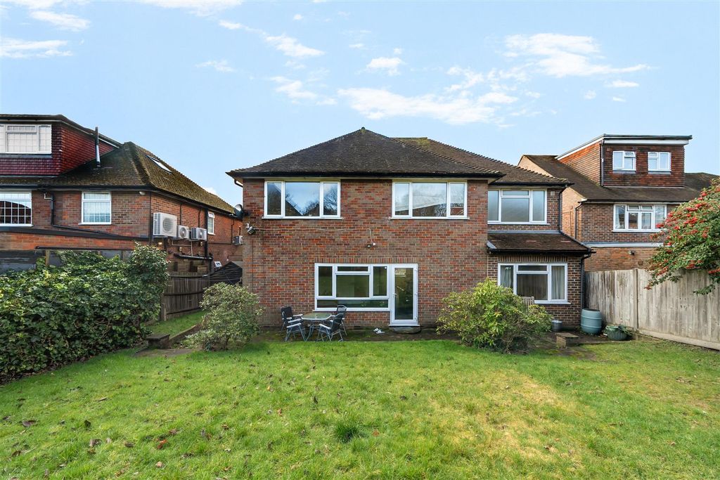 Property photo 2 of 20 1408488-6-698348B63E85B.Jpg