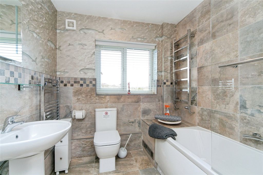 Additional image 14 of 4 bed bungalow for saleLlannerch-Y-Medd, Isle Of Anglesey LL71