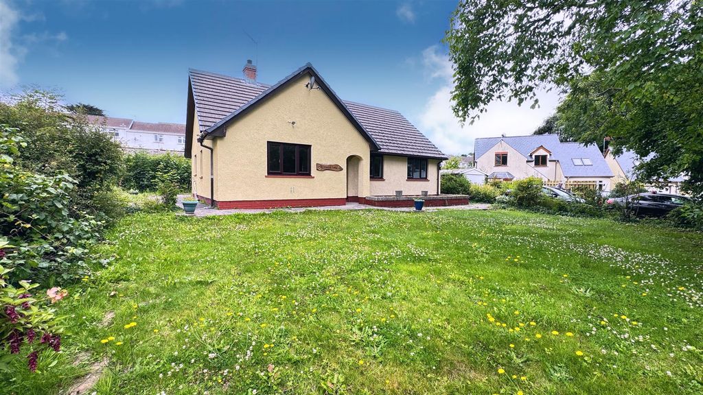 Property photo 1 of 18 534A4702-3D85-4F06-B7Cb-C6Fe5595Fafd.Jpeg
