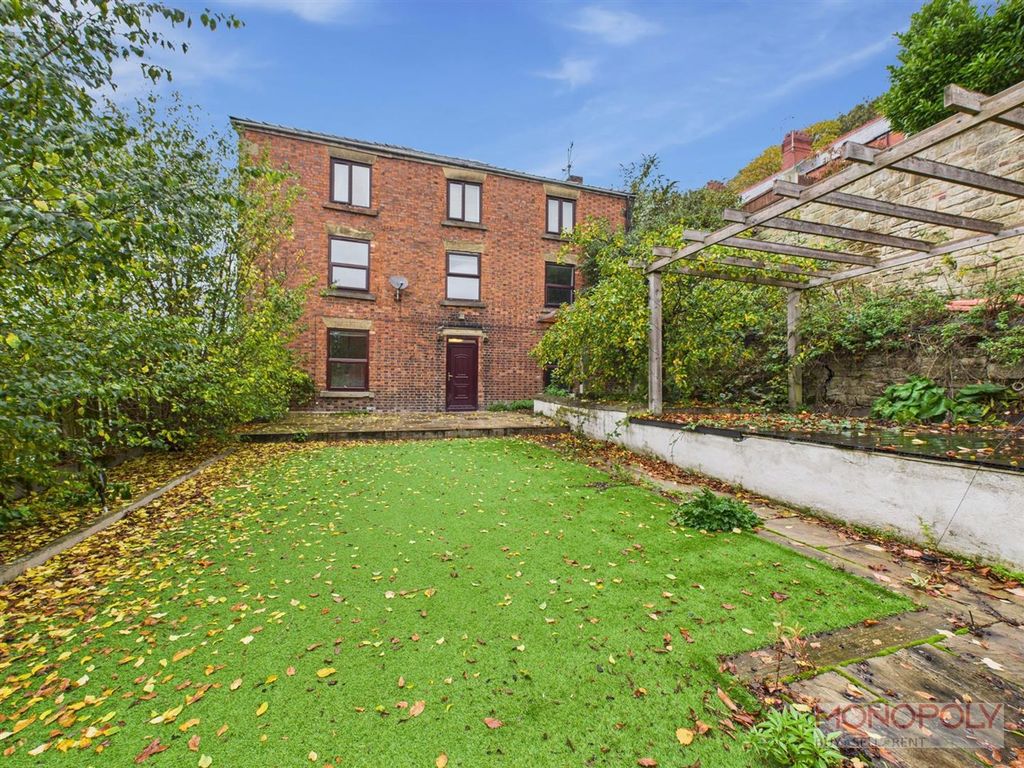 Property photo 1 of 25 Cam04439G0-Pr0168-Still037.Jpg