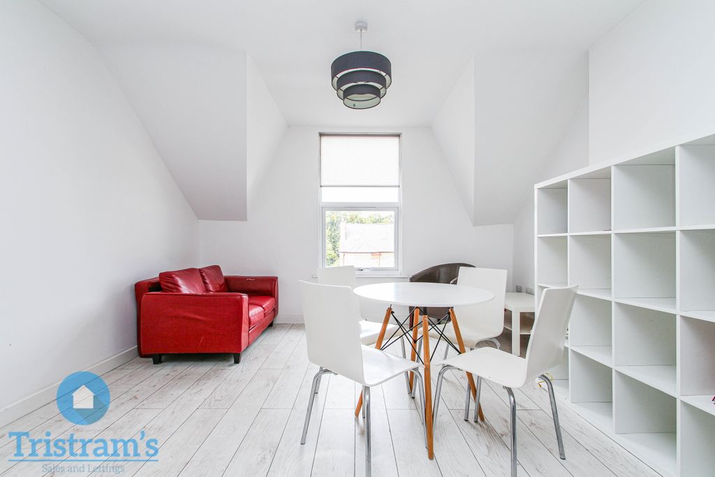 Property photo 2 of 16 Img_4327