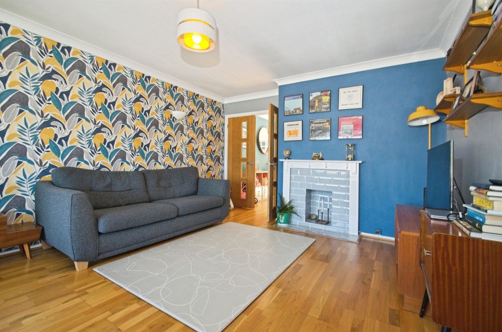 Property photo 3 of 20