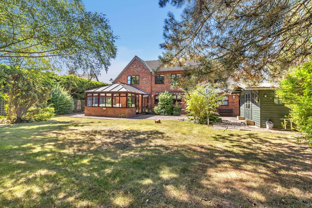 Property photo 1 of 24