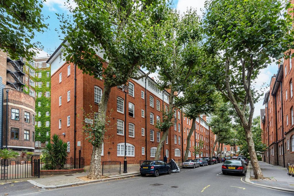 Property photo 2 of 8