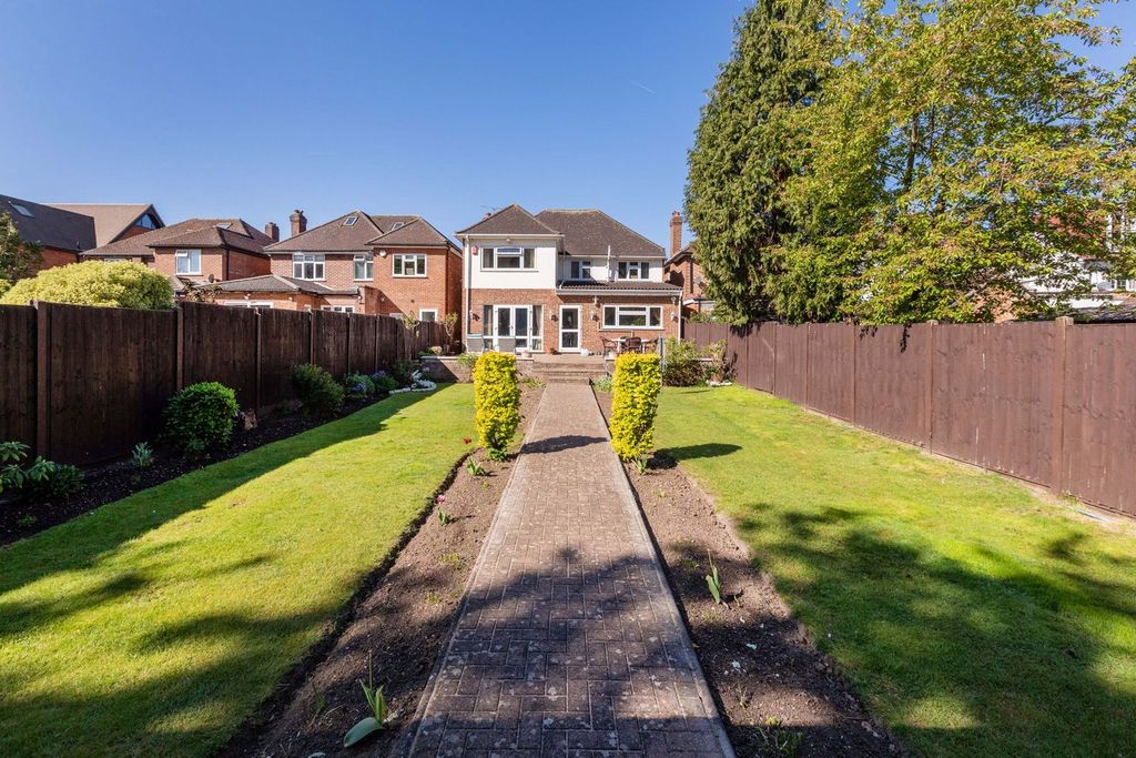 Property photo 1 of 25