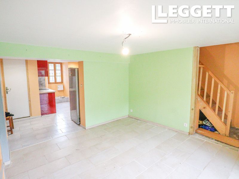 Property photo 3 of 10