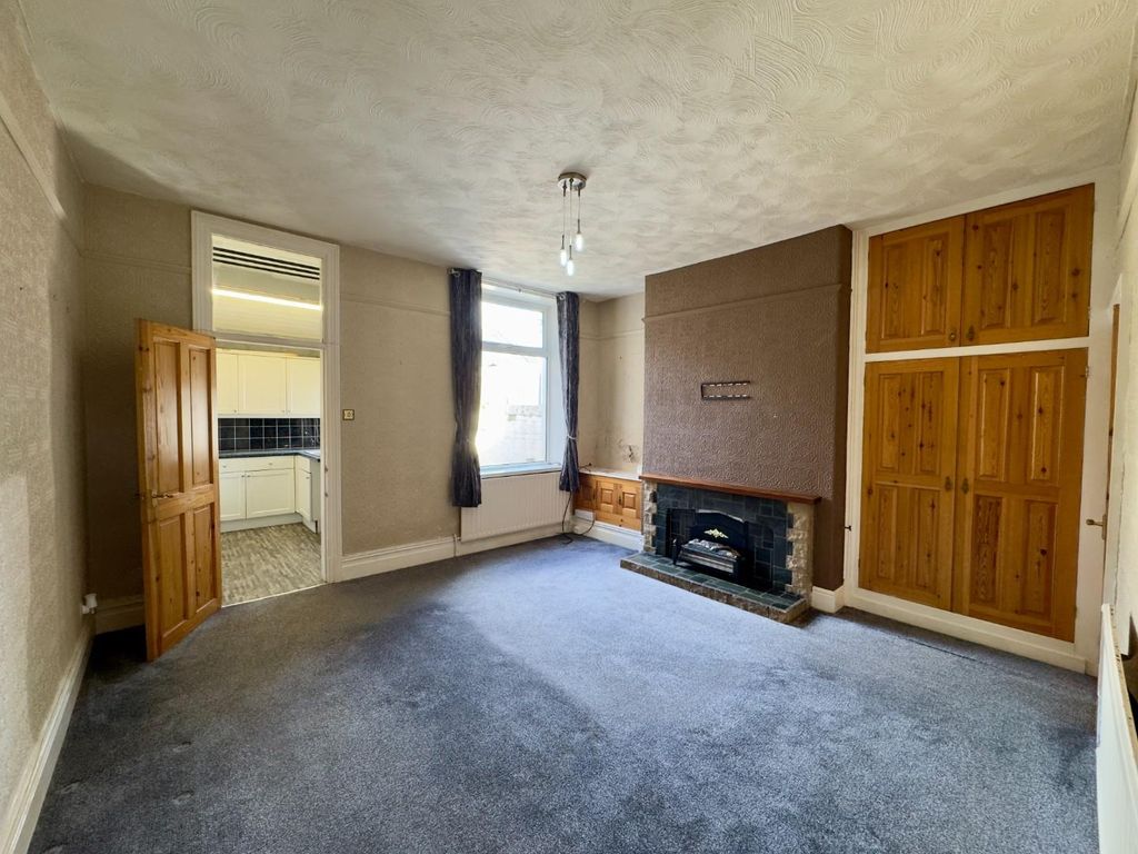 Property photo 3 of 16 Image00021.Jpeg