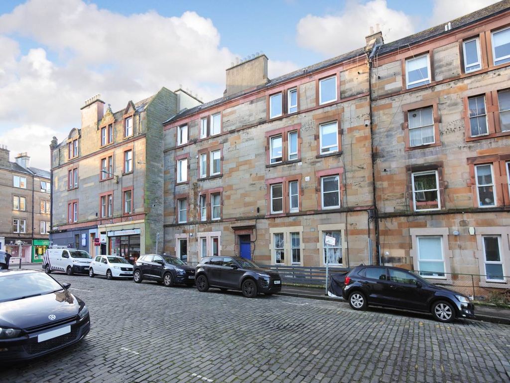 Property photo 1 of 9 1V7A8636