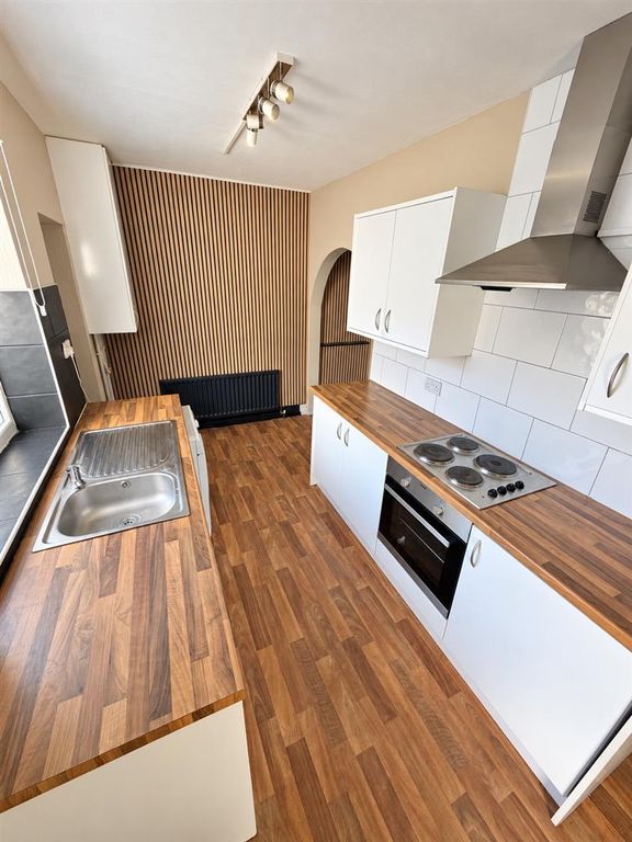 Property photo 3 of 15 05709F1E-87D1-4591-9C18-D4E505456Fad.Png