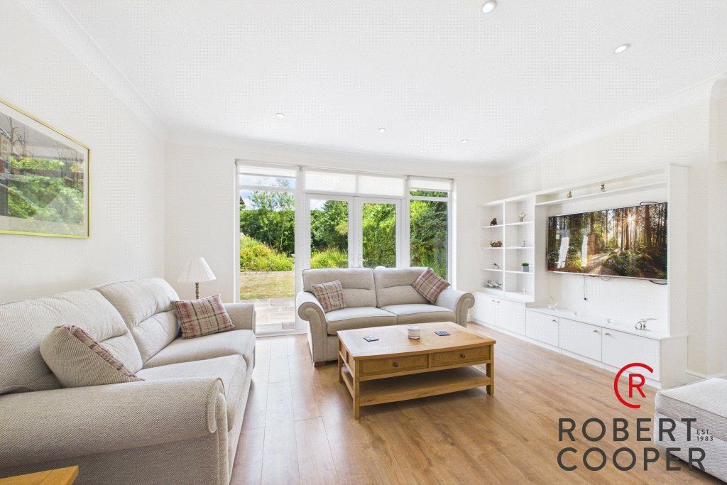 Property photo 3 of 13 Picture No. 11