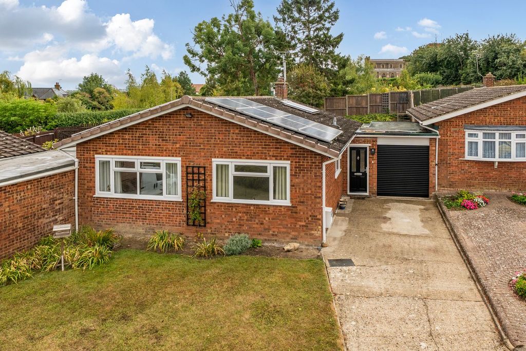 Property photo 1 of 21