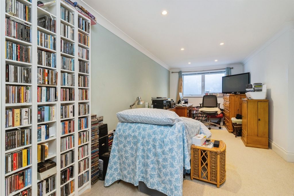 Additional image 21 of 4 bed detached house for salePetroc Drive, Newton Abbot TQ12