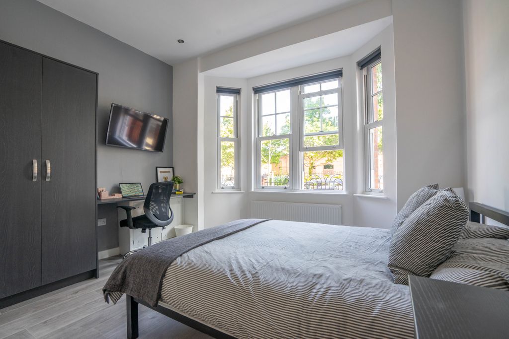 Property photo 2 of 9 Picture 2