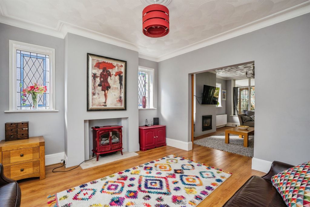 Property photo 3 of 21