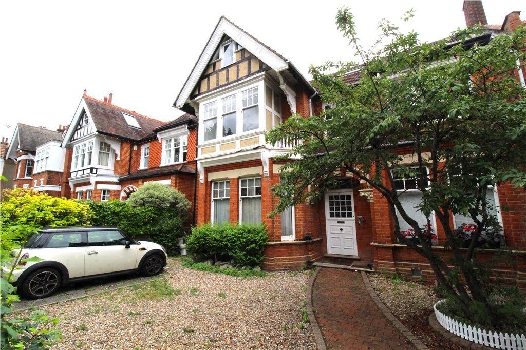 Property photo 1 of 8 External
