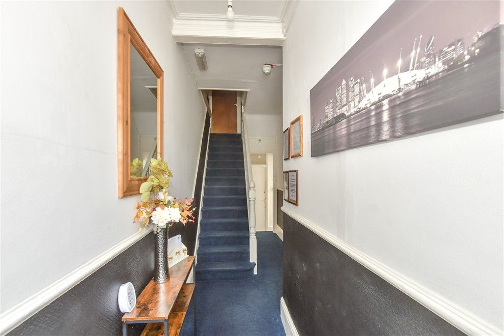 Property photo 2 of 5 Hallway