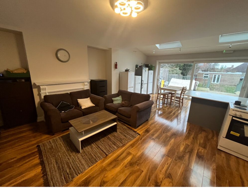 Property photo 1 of 6 Img_2901.Jpg