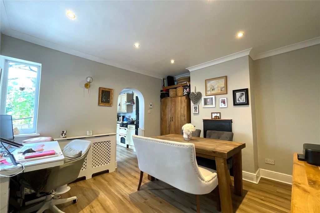 Property photo 3 of 17 Picture No. 22