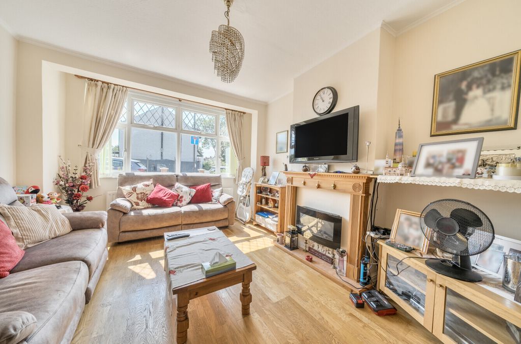 Property photo 3 of 15 Picture No. 26