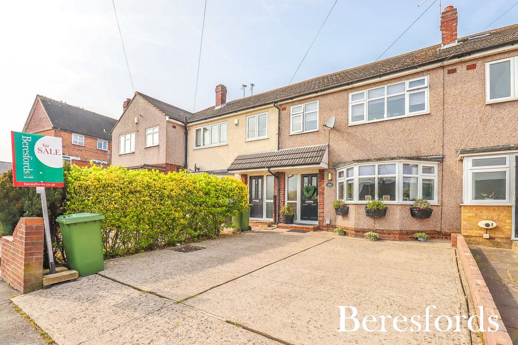 Property photo 1 of 40 Front