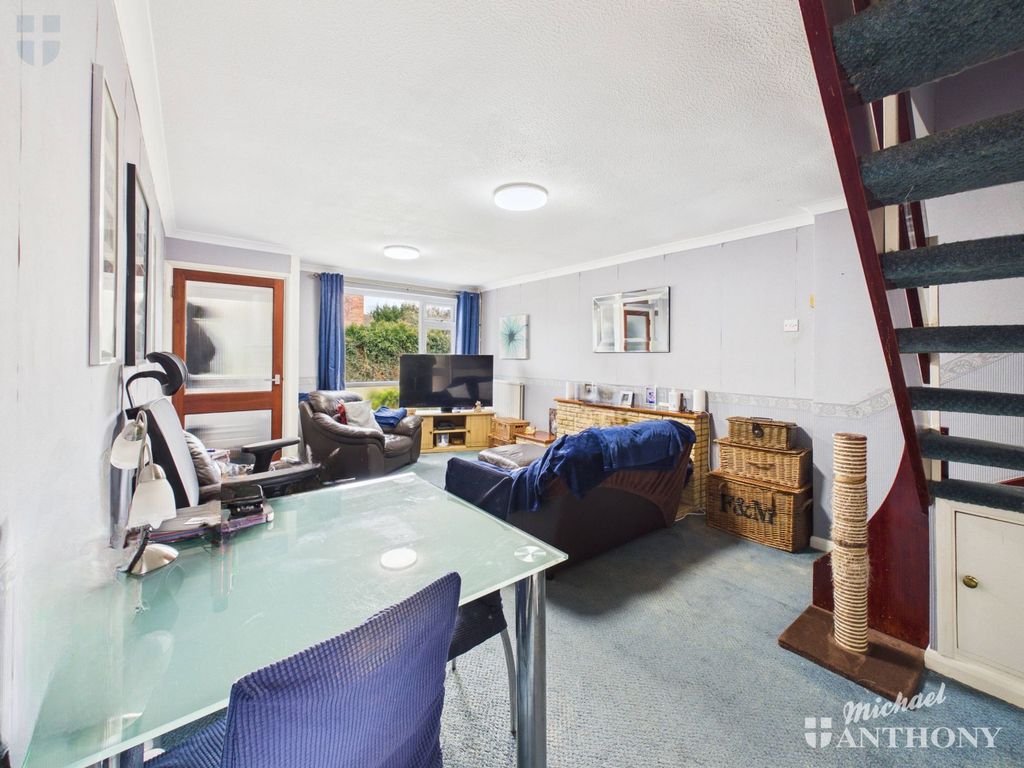 Property photo 2 of 15 Cam03852G0-Pr0601-Still006