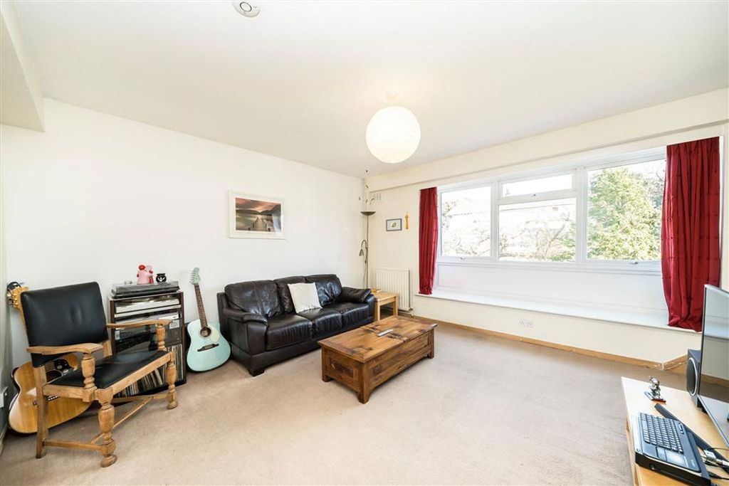 Property photo 3 of 7