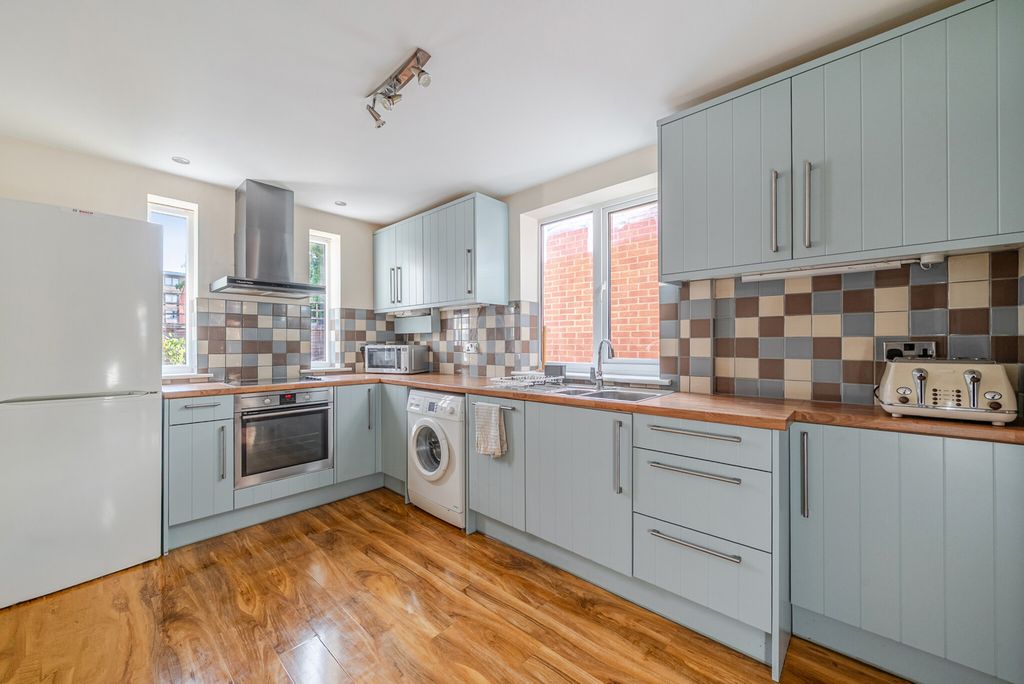 Property photo 2 of 21 1-6Aad46Afbfeab-1...