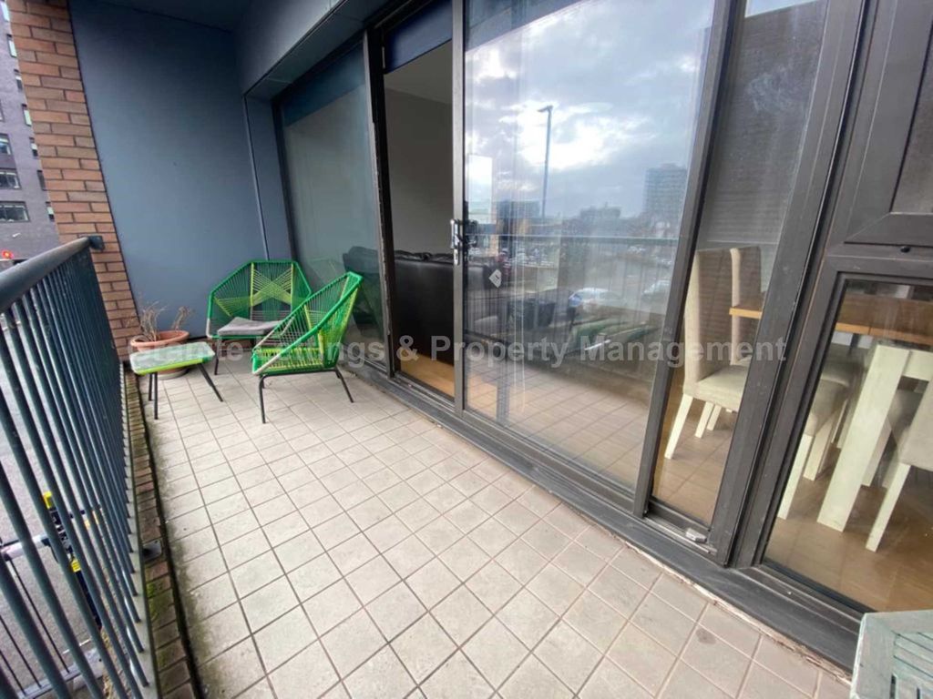 Property photo 3 of 12