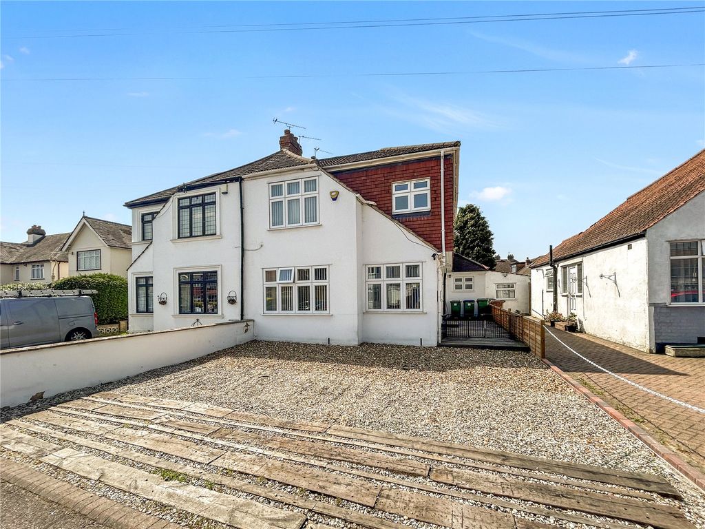 Property photo 1 of 38 Picture No. 92