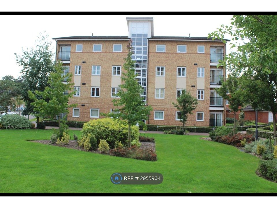 Property photo 1 of 8 Block With Apartment On Second Floor