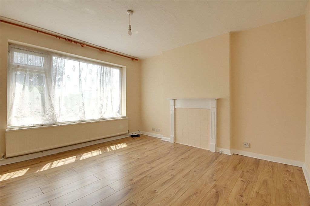 Property photo 2 of 10 Picture No. 03