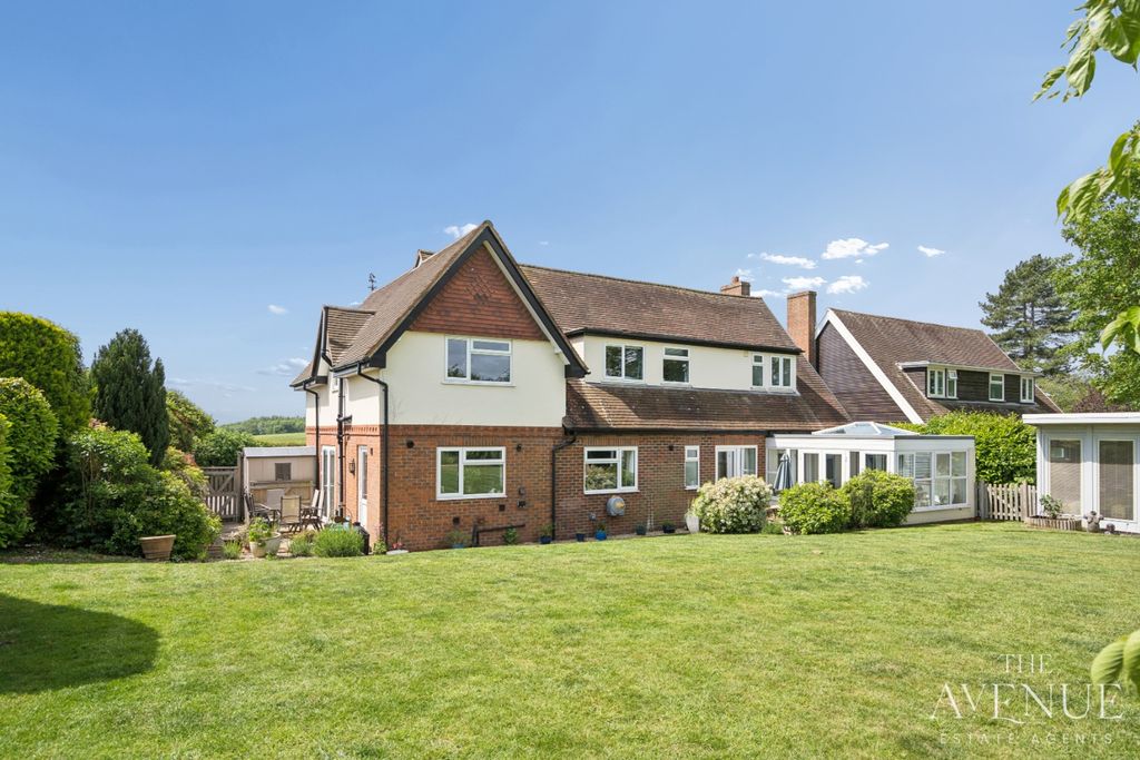Property photo 3 of 22 5117215