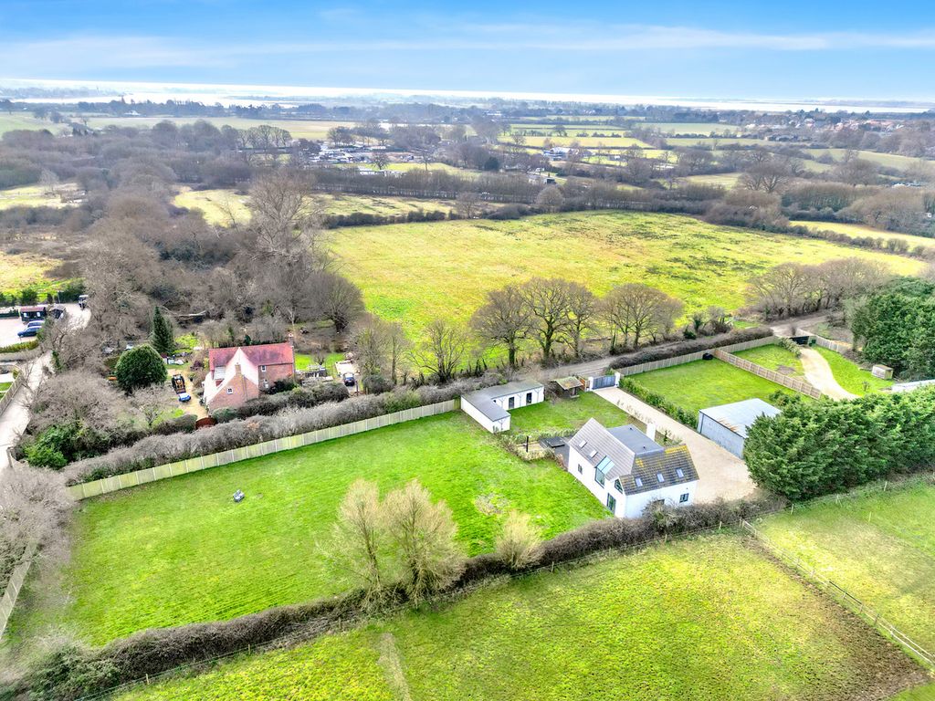 Property photo 3 of 22