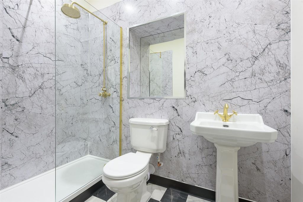 Property photo 3 of 9 Untitled (10 Of 11).Jpg