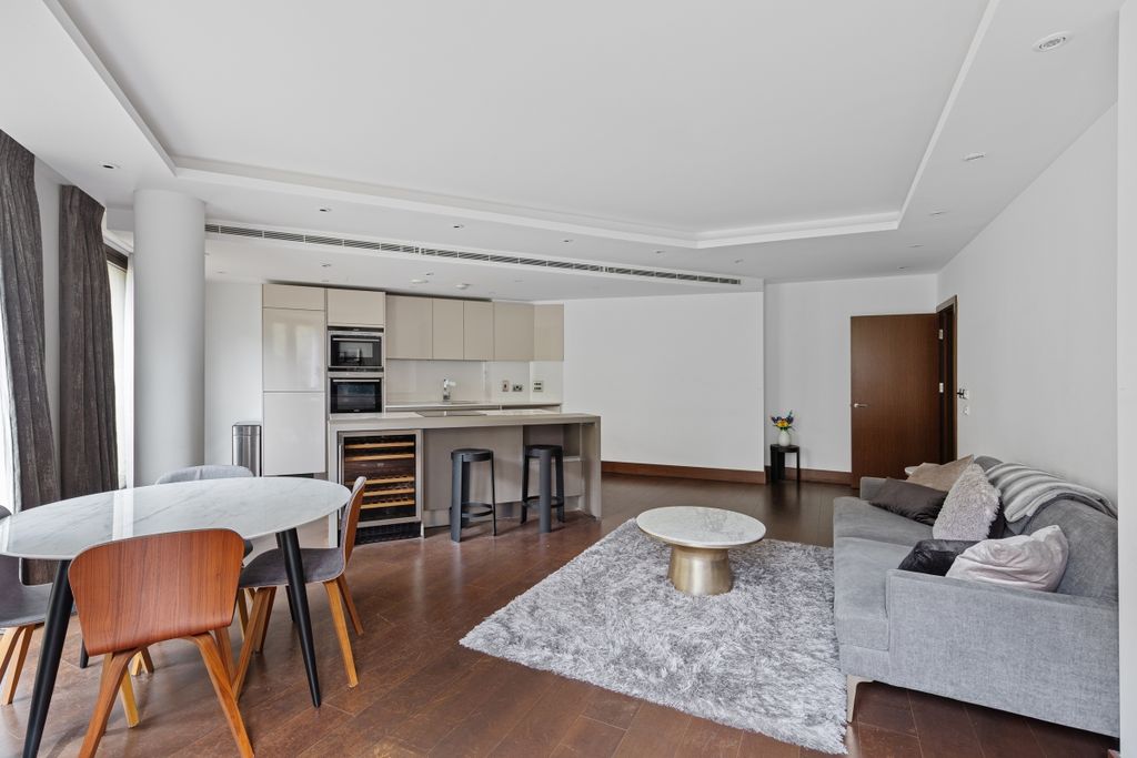 Property photo 1 of 14 094A2618